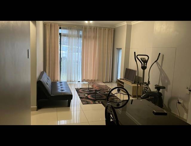 2 BEDROOM APARTMENT RENTED IN UMHLANGA RIDGE